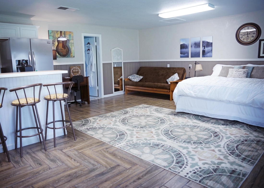 hotel-img