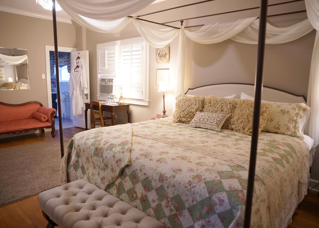hotel-img